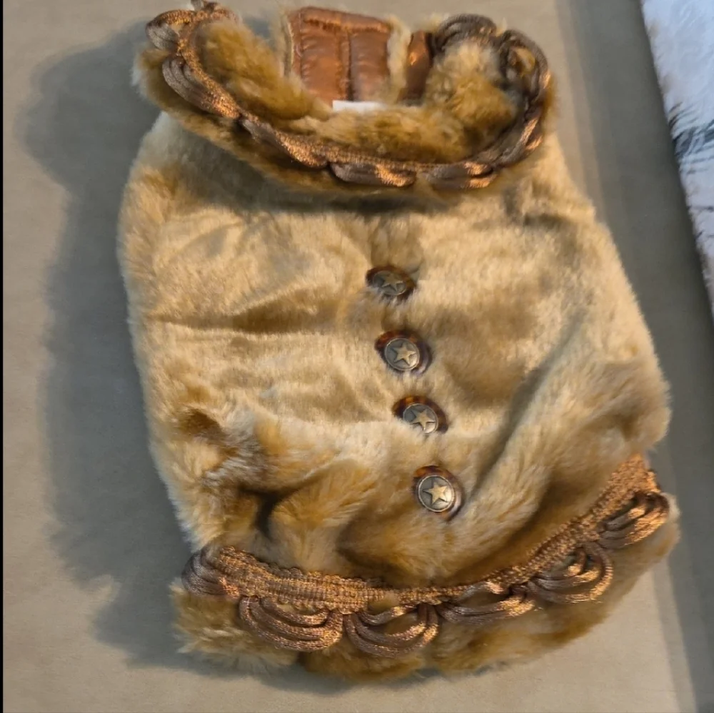 New Couture Warm Velcro Faux Fur Dog Coat Beautiful Button Accents Rare
